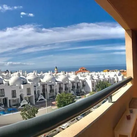Spacious And Comfortable Paraiso Ii Playa Paraiso (Tenerife)