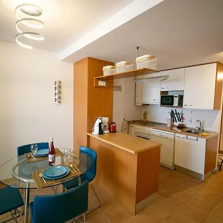 דירה Spacious And Comfortable Paraiso Ii