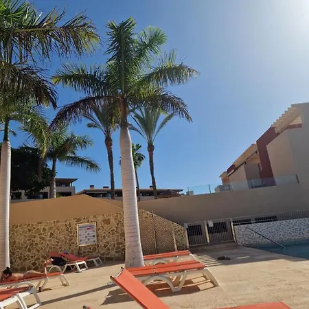 Spacious And Comfortable Paraiso Ii דירה